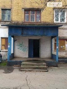 Продаж офісного приміщення 287.4 кв. м. на 1 поверсі на вул. Музична 1, триповерхова будівля • ID 34754961