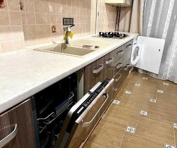 Оренда 1-кімнатної квартири - вул. Майорівка, 9 - 500 $/міс.