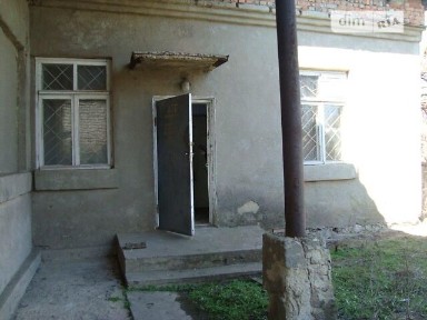 Здається спеціальне приміщення на Леніна 145-147, площа 334.4 кв. м • ID 34754937