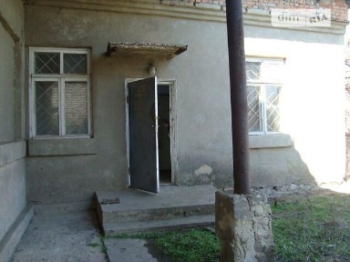 Здається спеціальне приміщення на Леніна 145-147, площа 334.4 кв. м • ID 34754937