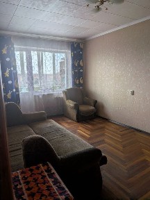 здам двокімнатну квартиру по вулиці Міцкевича