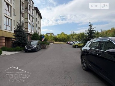 Продаж комерційного приміщення на вул. Щаслива, площа 128 кв. м • ID 34753698