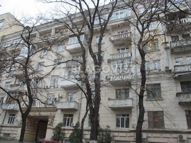 ул Обсерваторная 12 б - 4х комн квартира 136м кв сталинка
