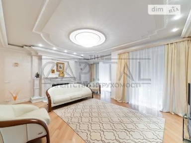 Продаж 3 поверхового будинку з ділянкою на 10 соток, 320 кв. м, 5 кімнат • ID 34753948