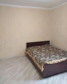 Продається частина будинку в районі ближнього Старого міста