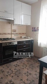 Продам однокімнатну, сучасну квартиру в газовому будинку