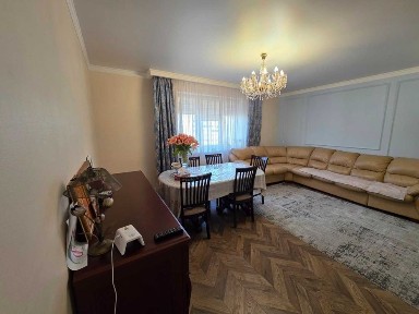 Ексклюзивна продаж 4 кімнатної квартири в новому будинку на Сахарова.