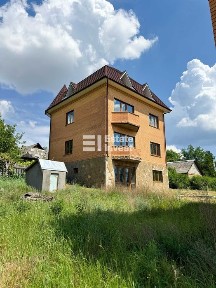 Продаються 2 будинки за ціною одного, с. Литвинівка, 35 км від Києва