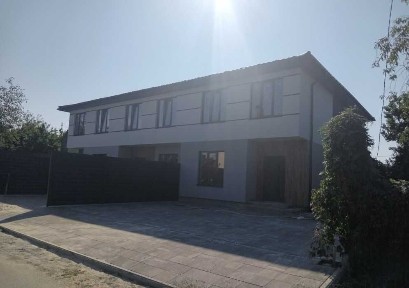 Чудова локація! Таунхаус 120м ремонт Дніпро 87 Садова Славутич Осокорки!