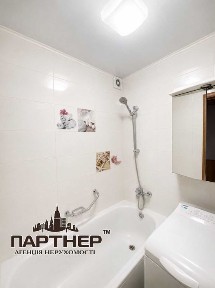 Продаж 3кім квартири на Водоканалі
