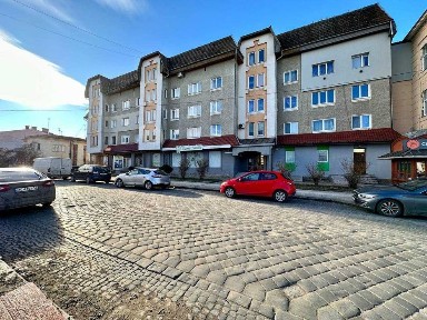 Продаж 2-кімнатної квартири з якісним капітальним ремонтом м. Дрогобич