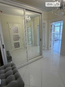Продаж 2к квартири 67 кв. м на вул. Генуезька • ID 34756874
