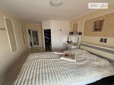 Продаж 3к квартири 70 кв. м на вул. Об'їзна 12/3 • ID 34756122