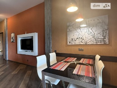 Продаж 2к квартири 68 кв. м на вул. Пироговська 7/9 • ID 34756009