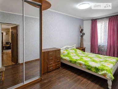 Продаж 3к квартири 62.5 кв. м на вул. Михайла Грушевського 2 • ID 34755776