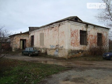 Здається спеціальне приміщення на вул. Незалежності 83, площа 252.2 кв. м • ID 34757613