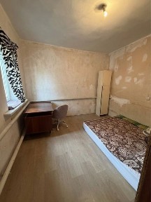 Продаж частини будинку. Слобода