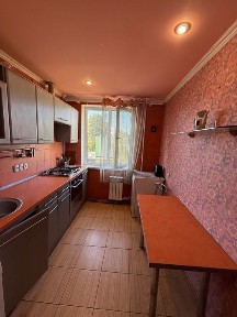 Здам в оренду 2к квартиру на Харківській, є все, вільна з середини вересня
