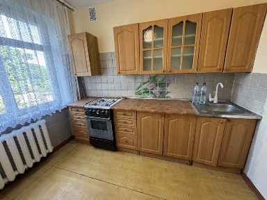 Продам 3-кімнатну квартиру покращеного планування