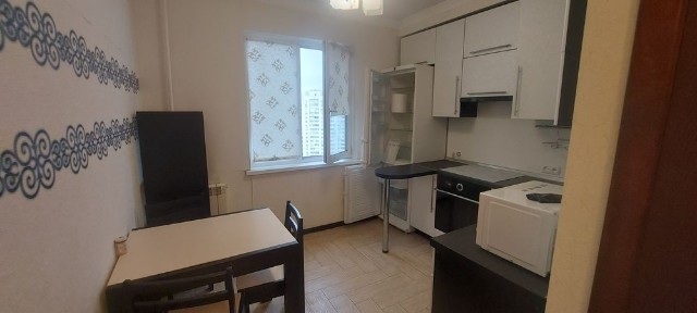 оренда Квартири, Вул. Радунська 42/10. Вільна.