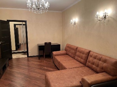 БЕЗ КОМІСІЇ, 5 хв метро Осокорки, 2-х кімнатна роздільна, Генератор