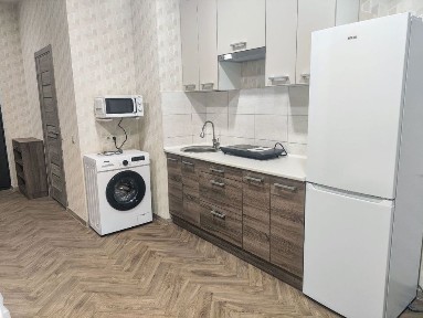 Однокімнатна студія з закритою терасою на поверсі