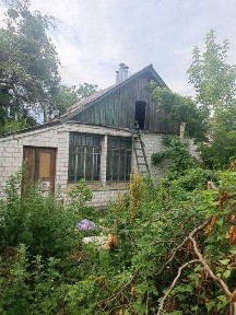 Продам целый добротный дом в пгт Покотиловка