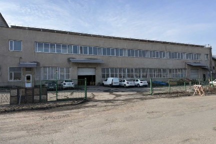 Продаж бази з ж/д під'їздом та 800 кВт у Вінниці фасад