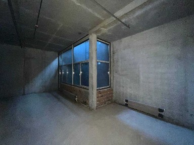 ПРОДАЖ. ФАСАД. ЦОКОЛЬ. Приміщення 65м | ЖК Варшавський 3 | вул. Олеся 17а