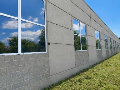 Продаж виробничо-складського комплексу площею 7 500 м² у м. Надвірна