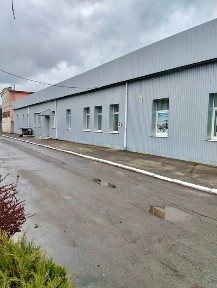 Продаж виробничо-складського комплексу (1856 м²) у Рівному. Будівлі та земля у 100% приватній власності