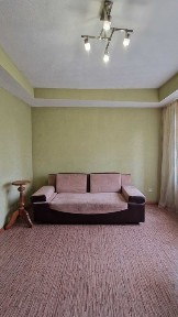 Продам двухкомнатную квартиру на Павловом Поле, Старицкого 23. Метро семь минут.
