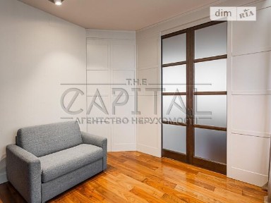 Продаж 3к квартири 135 кв. м на вул. Саперне Поле 3 • ID 34759179