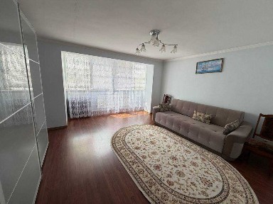 Продаж квартири по вулиці Коновальця. Державні програми вітаються