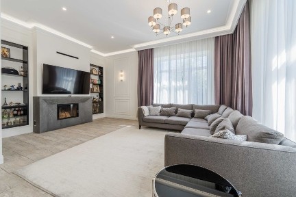 Продам будинок (400м2)з дизайнерським сучасним ремонтом на Печерську