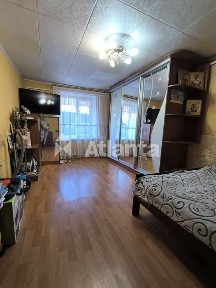 Продам 2 дома на участке 2 семьи Черемушки