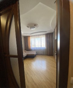 Здаю 3 к. кв центр