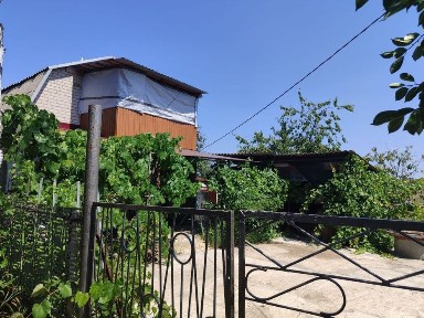 Продаж двоповерхового дачного будинку с. Вільне