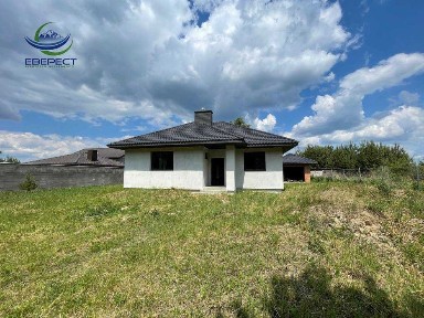 Продаж будинку з ділянкою 12 сотих