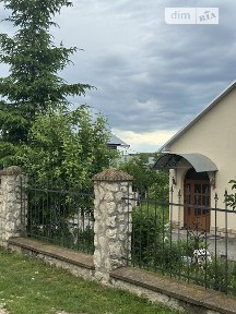 Довгострокова оренда будинку з гаражем, від посередника на вул. Івана Франка • ID 31670334