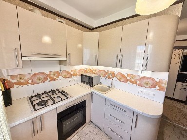 Продаж 3-кімн квартири по вул Козача