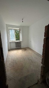 Продаж 3кім. кв-ри вул. С.Петлюри, Цегла 77000дол. США