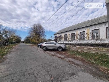Продаж офісного приміщення 149.1 кв. м. на 1 поверсі на Миколаївська 13, одноповерхова будівля • ID 34760625