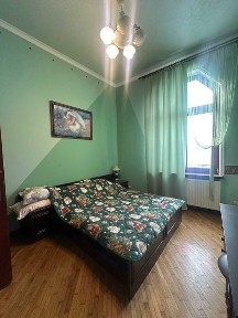 Оренда/ 4 кімнатна квартира/ Центр/вул. Кн. Романа
