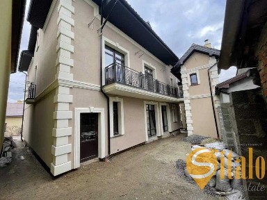 Продаж 3 поверховий будинок (новобудова), вулиця Навколишня, місто Львів