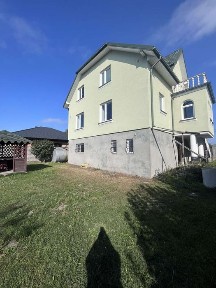Продаж будинка смт Жвирка поруч с м. Шептицький рядом с річкой Буг