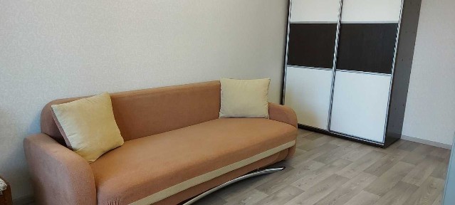 Оренда 1-кімнатної квартири 41 м², Милославська, 3