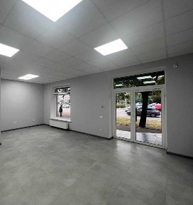 Продаж магазина на пр Лесі Українки Сегедська ФАСАД