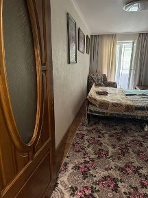 Сдам однокомнатную квартиру 2/5 а центре города, без посредников