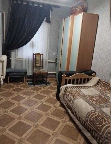 Продам 1/2 дома на Баварии, отдельный двор